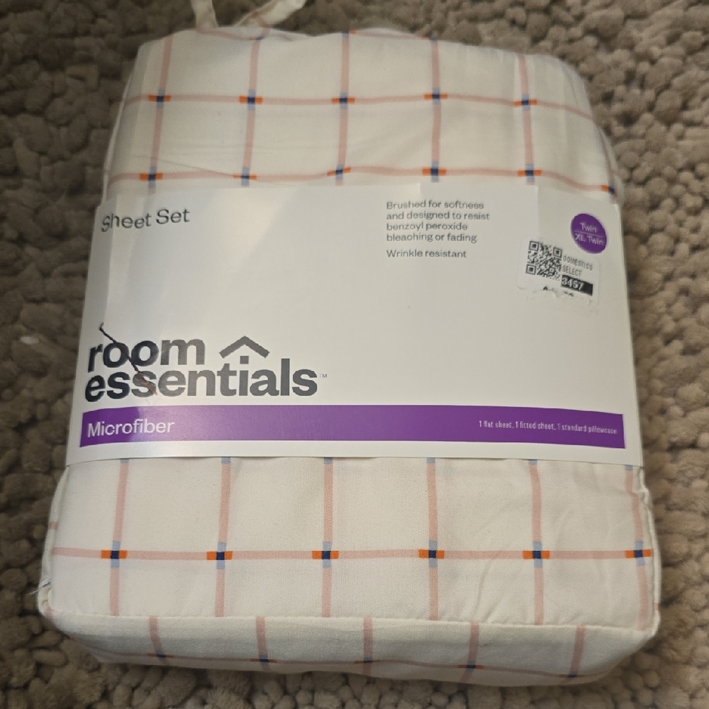New Room Essentials Microfiber Sheet Set Cream‎ Orange Blue Twin/Twin XL